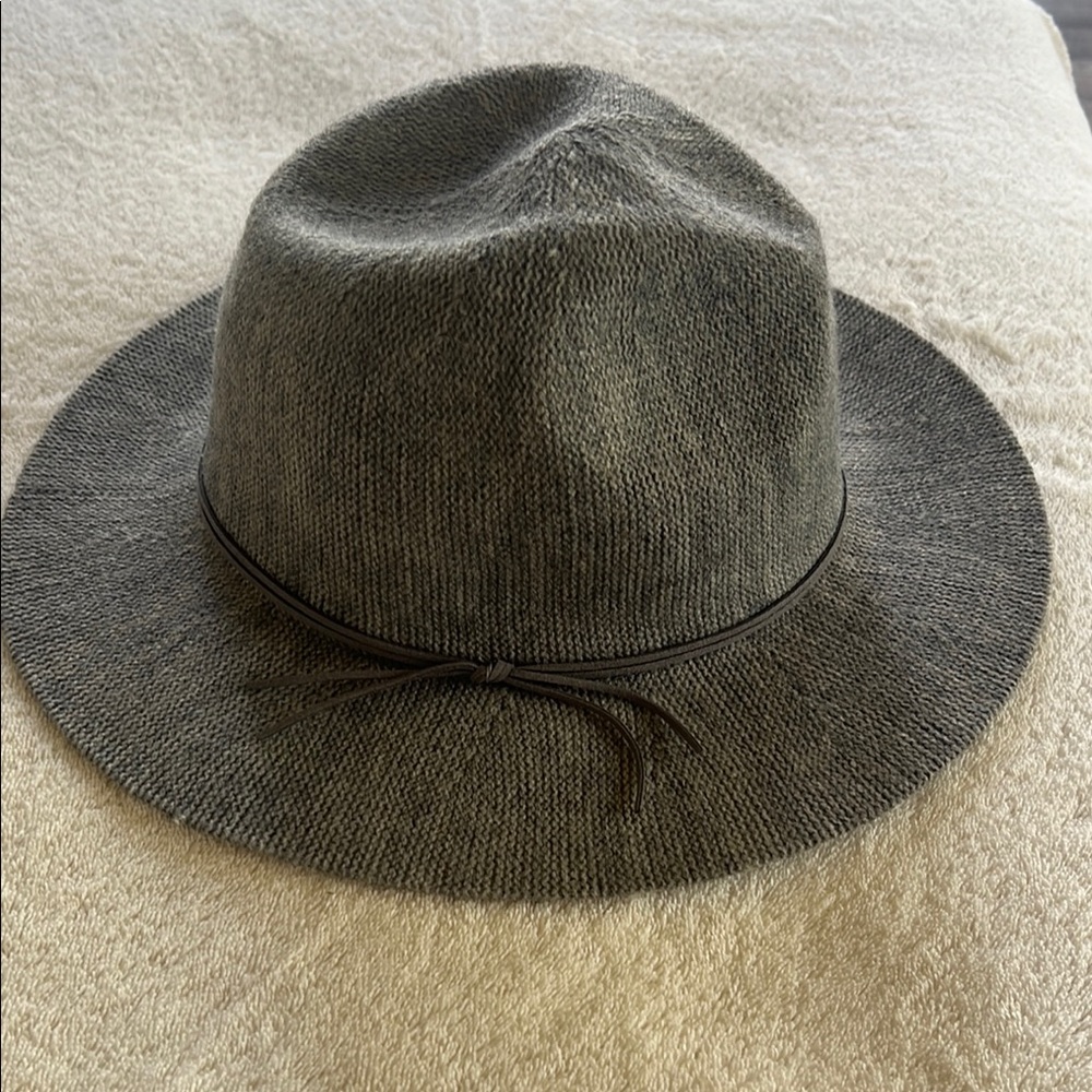 Women’s Gray Fedora Hat